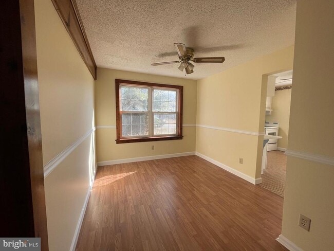 Building Photo - 45746 Military Ln