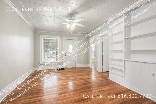 Building Photo - 1104 Jennette Ave NW