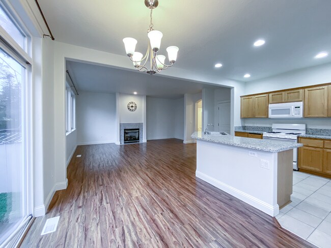 Foto del edificio - 4Bed, 2.5Bath Home Close to Lots of Parks in Brookwood!