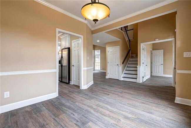 Building Photo - 125 Brookhollow Trce