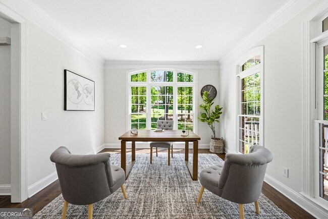 Foto del edificio - 166 Windrift Dr