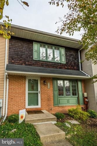 Foto principal - 9920 Nearbrook Ln