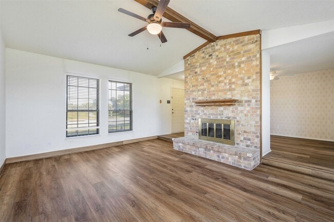 Foto del edificio - 3719 Furneaux Ln