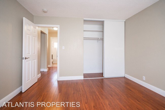 Foto del edificio - 561 S 7th St