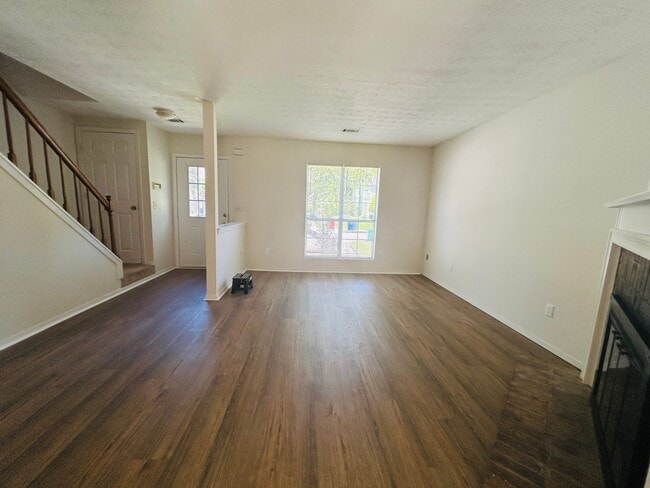 Building Photo - 3198 Shadow Walk Ln