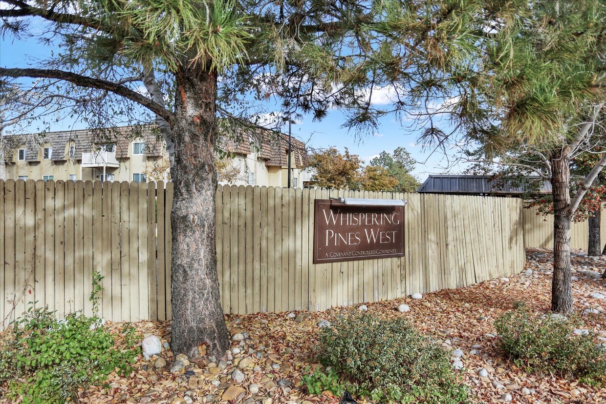 Foto principal - South Denver DTC Condo - 2 Bedrooms, 2 Bat...