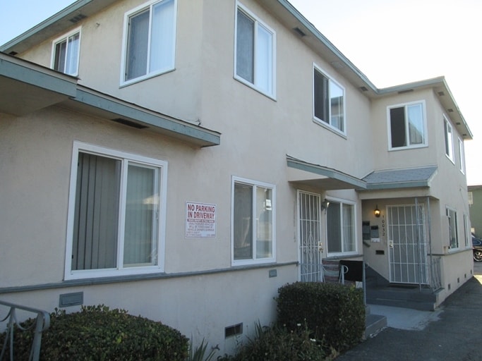 Primary Photo - 10030 Wiley Burke Ave