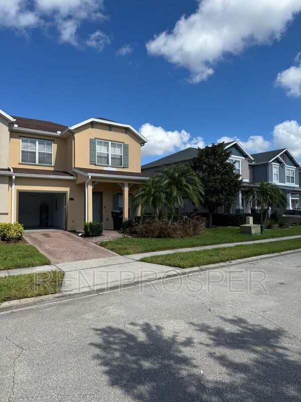 Foto del edificio - 16617 Cedar Crest Dr