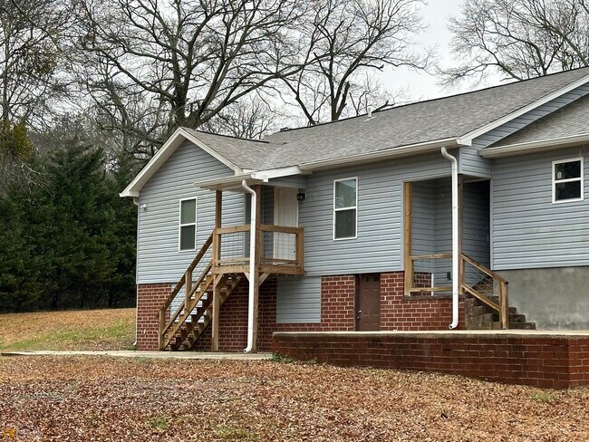 Building Photo - 6250 West Ave