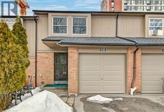 Building Photo - 6530 Glen Erin Dr