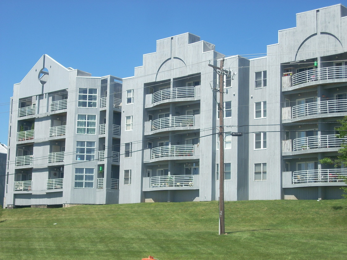 Primary Photo - 5217 Le Parc Dr
