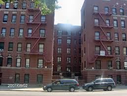 Primary Photo - 2274 University Ave