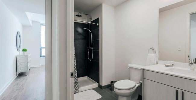 Foto del edificio - 711 N Wells St