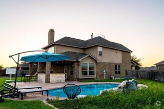 Building Photo - 3203 Hawkins Glen Ln