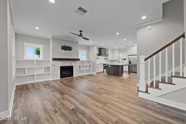 Foto del edificio - 249 Springwood Way