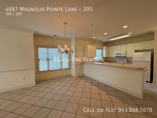Foto del edificio - 4887 Magnolia Pointe Ln