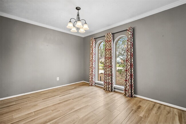 Building Photo - 2159 River Village Dr