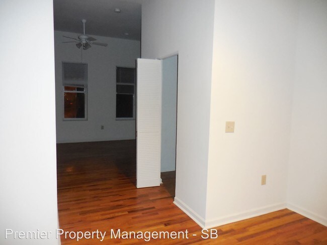 Building Photo - 1408 W Franklin St