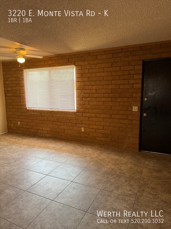 Foto del edificio - 3220 E Monte Vista Dr