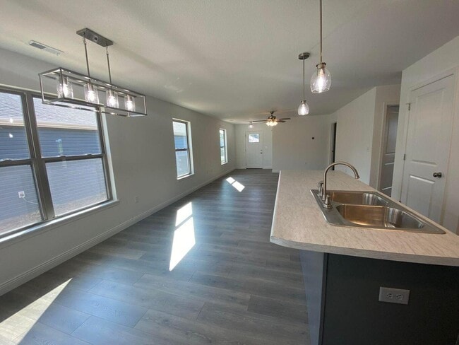 Foto del edificio - 6030 S Hummingbird Ln