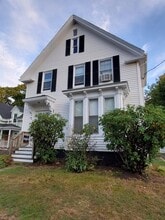 Building Photo - 11 Pine Ave