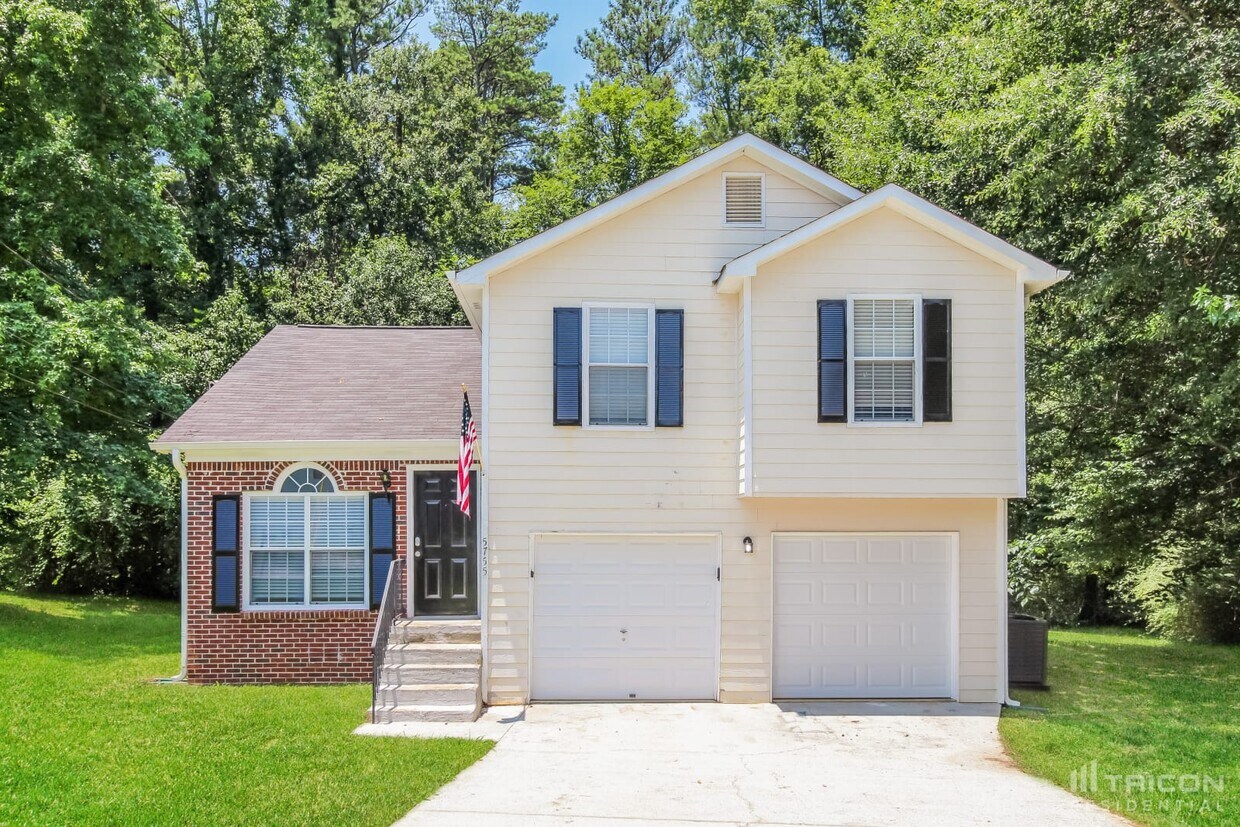 5755 Meadowview Road Rex GA House Rental in Rex, GA