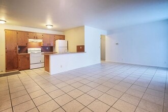 Building Photo - 2743 Kragspough Ct