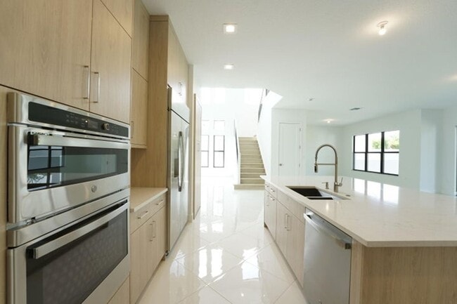 Photo - 9099 Silver Marsh Ln House