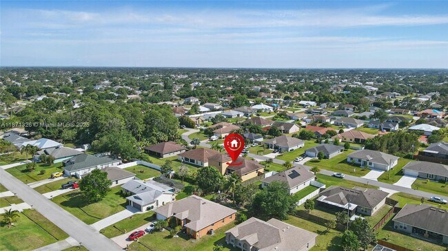Foto del edificio - 1425 SW Oriole Ln