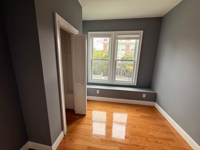 Foto del edificio - 337 Cambridge St