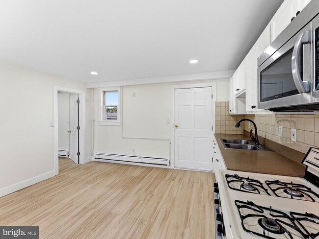 Building Photo - 3774 NJ-27