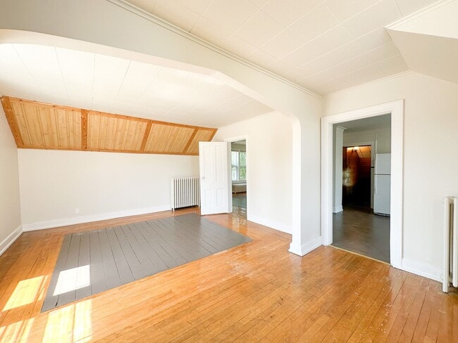 Building Photo - 1514 24th St