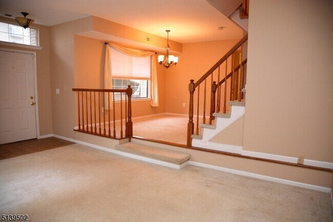 Building Photo - 23 Bentley Ct