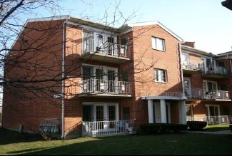 Foto del edificio - 8701 Ballard Rd