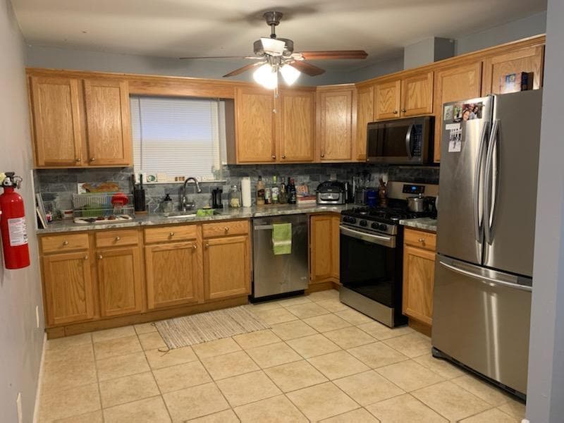 Primary Photo - 39 Lentz Ave
