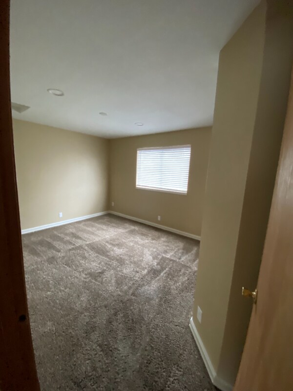 Foto del edificio - 418 NW 17th St