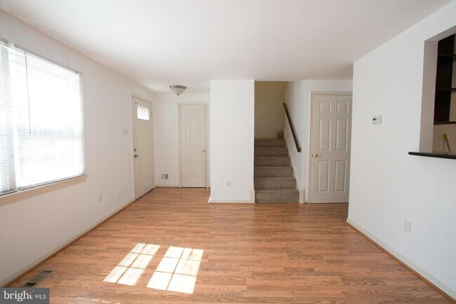 Building Photo - 3024 Talking Rock Dr