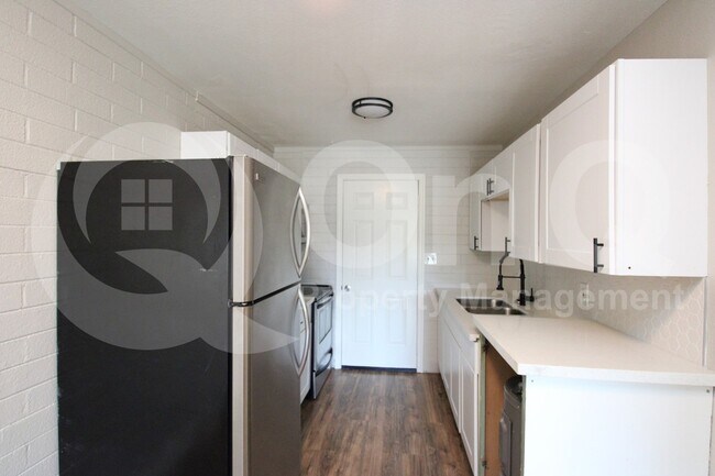 Foto del edificio - 6044 N 21st Ave