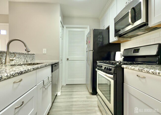 Foto del edificio - 429 Meade Ct