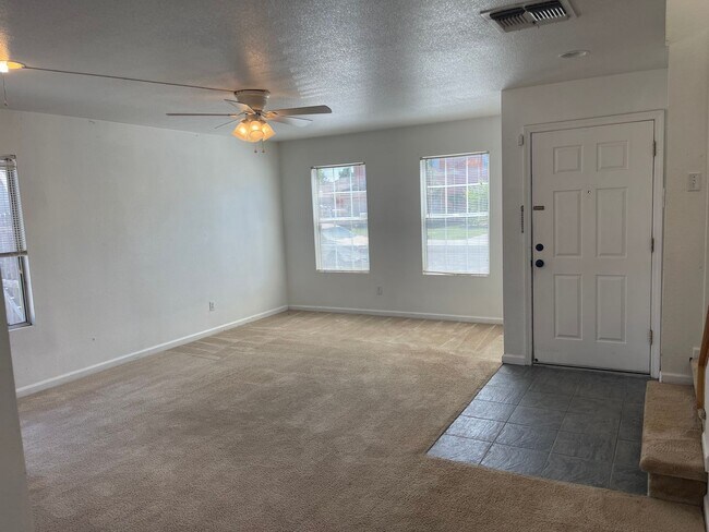 Building Photo - 2207 Sterns Place - 4br/2.5ba