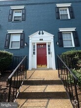 Building Photo - 410 Bashford Ln