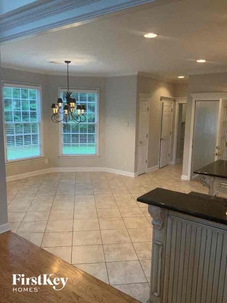 Building Photo - 5050 Brent Knoll Ln