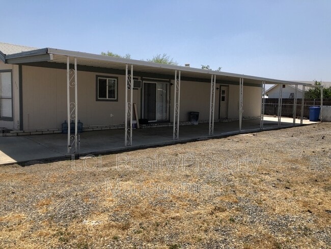 Building Photo - 924 Dennis Way