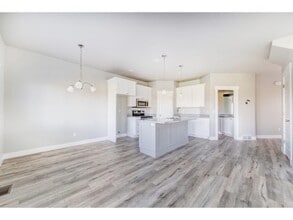 Building Photo - 738 S 1840 W