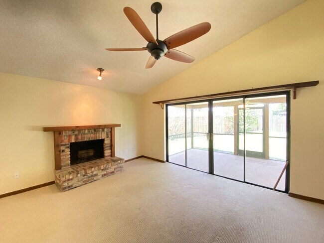 Foto del edificio - Longwood Community 3/2 Single Family Home ...