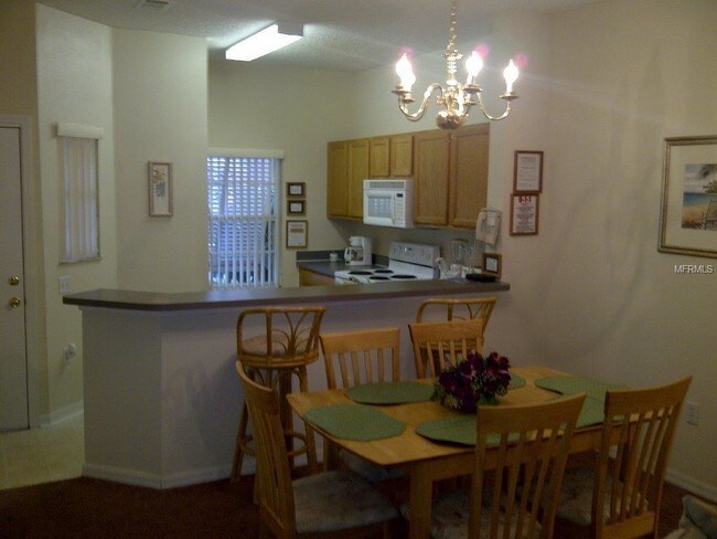 Foto del edificio - 2740 Sun Key Pl