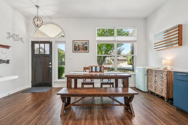 Building Photo - 5913 Abilene Trl