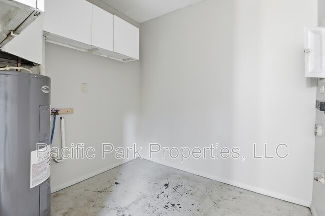 Foto del edificio - 3939 Esquire Pl