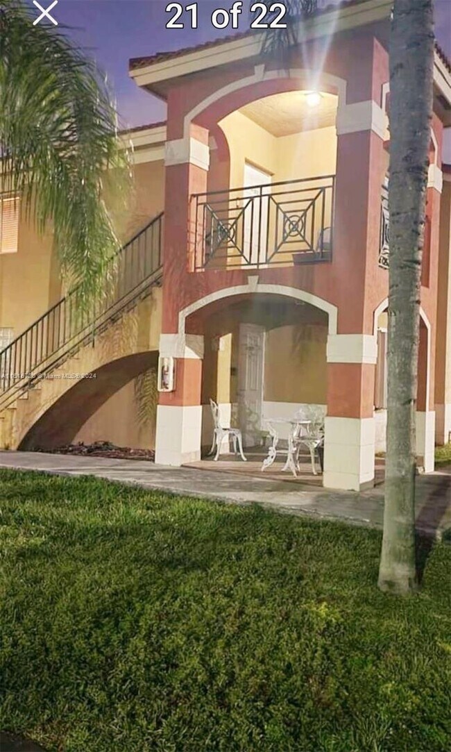 Foto del edificio - 15510 SW 133rd Pl