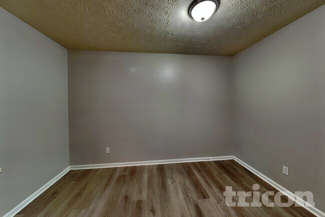 Foto del edificio - 2224 Clinchfield Ct